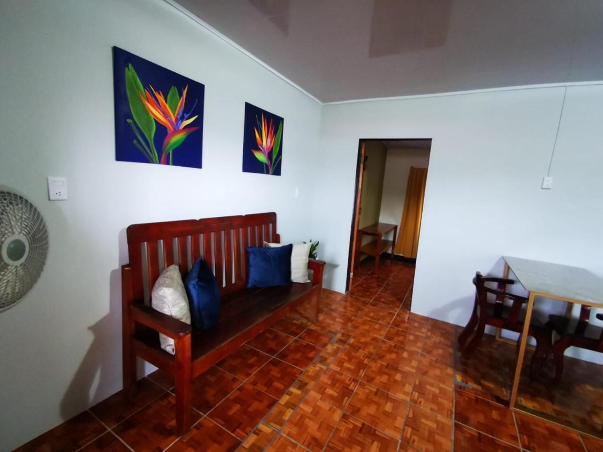 The Corner Airbnb ปัวร์โตคิมาเนซ ภายนอก รูปภาพ
