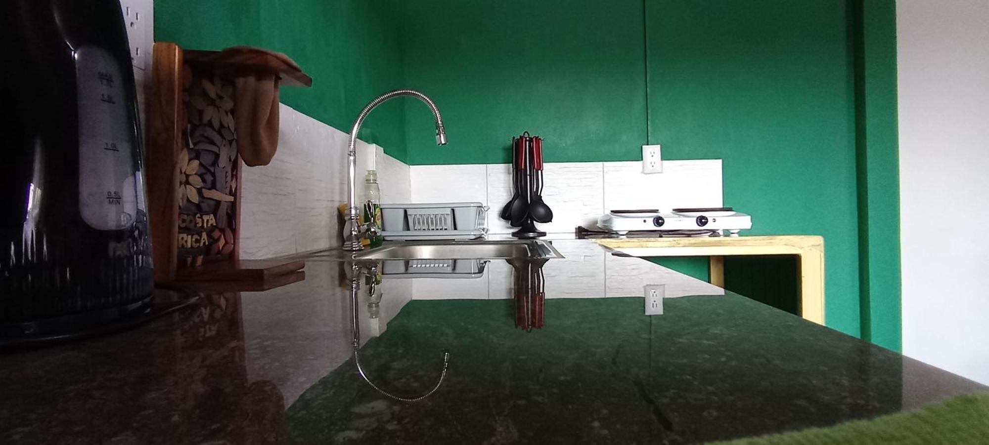 The Corner Airbnb ปัวร์โตคิมาเนซ ห้อง รูปภาพ