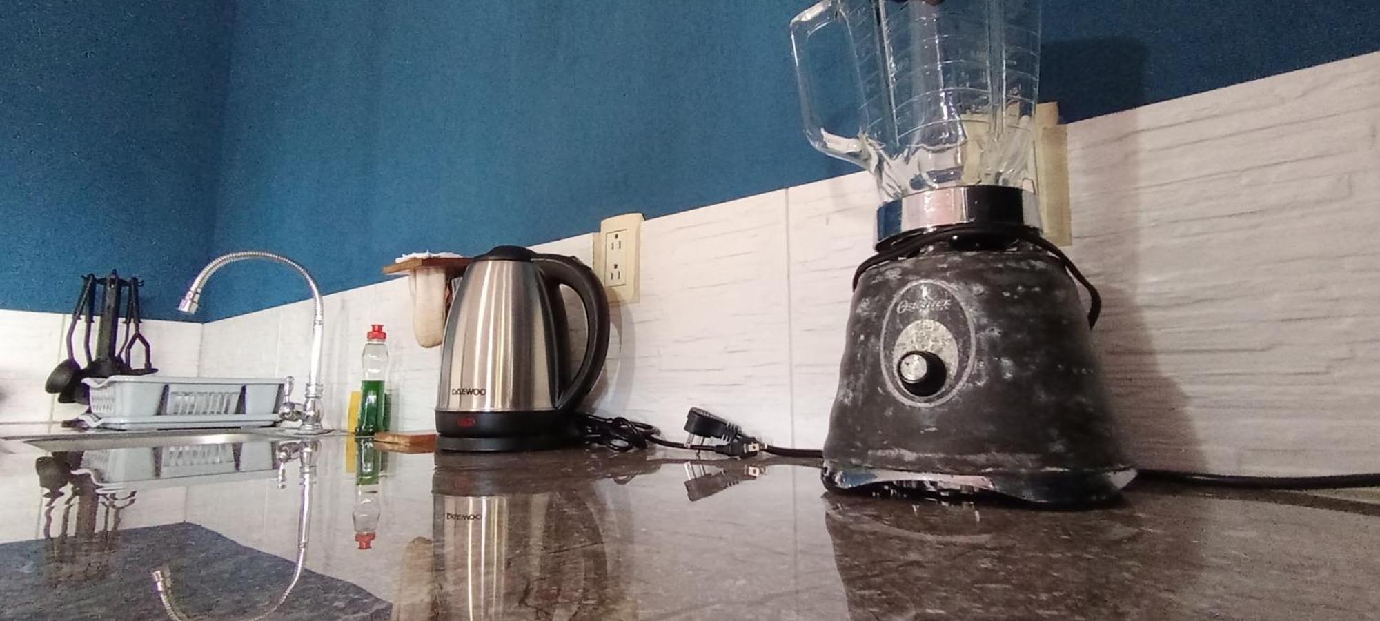 The Corner Airbnb ปัวร์โตคิมาเนซ ห้อง รูปภาพ
