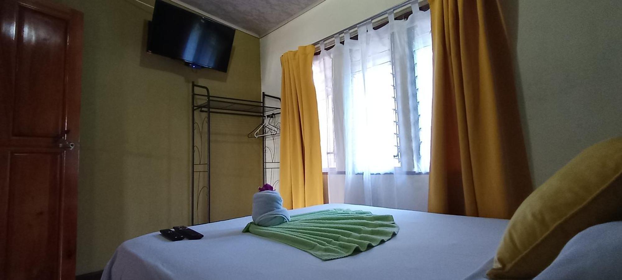 The Corner Airbnb ปัวร์โตคิมาเนซ ห้อง รูปภาพ